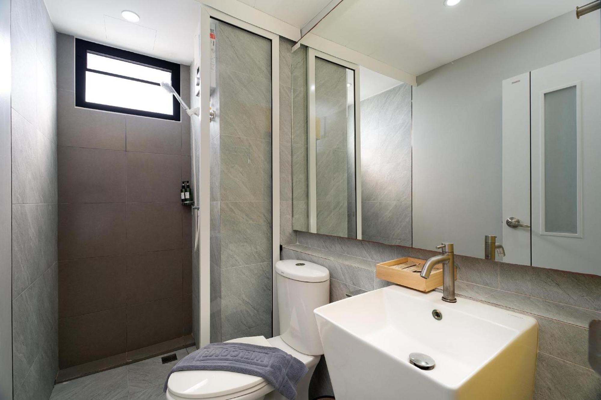 The Riski Hotel at Bangphlat Station SHA Bangkok Ruang foto
